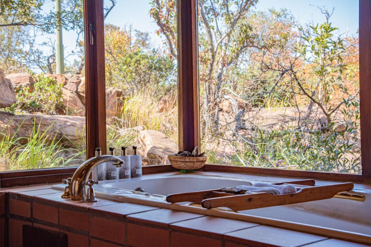 Nungubane Game Lodge Welgevonden Game Reserve Exterior foto